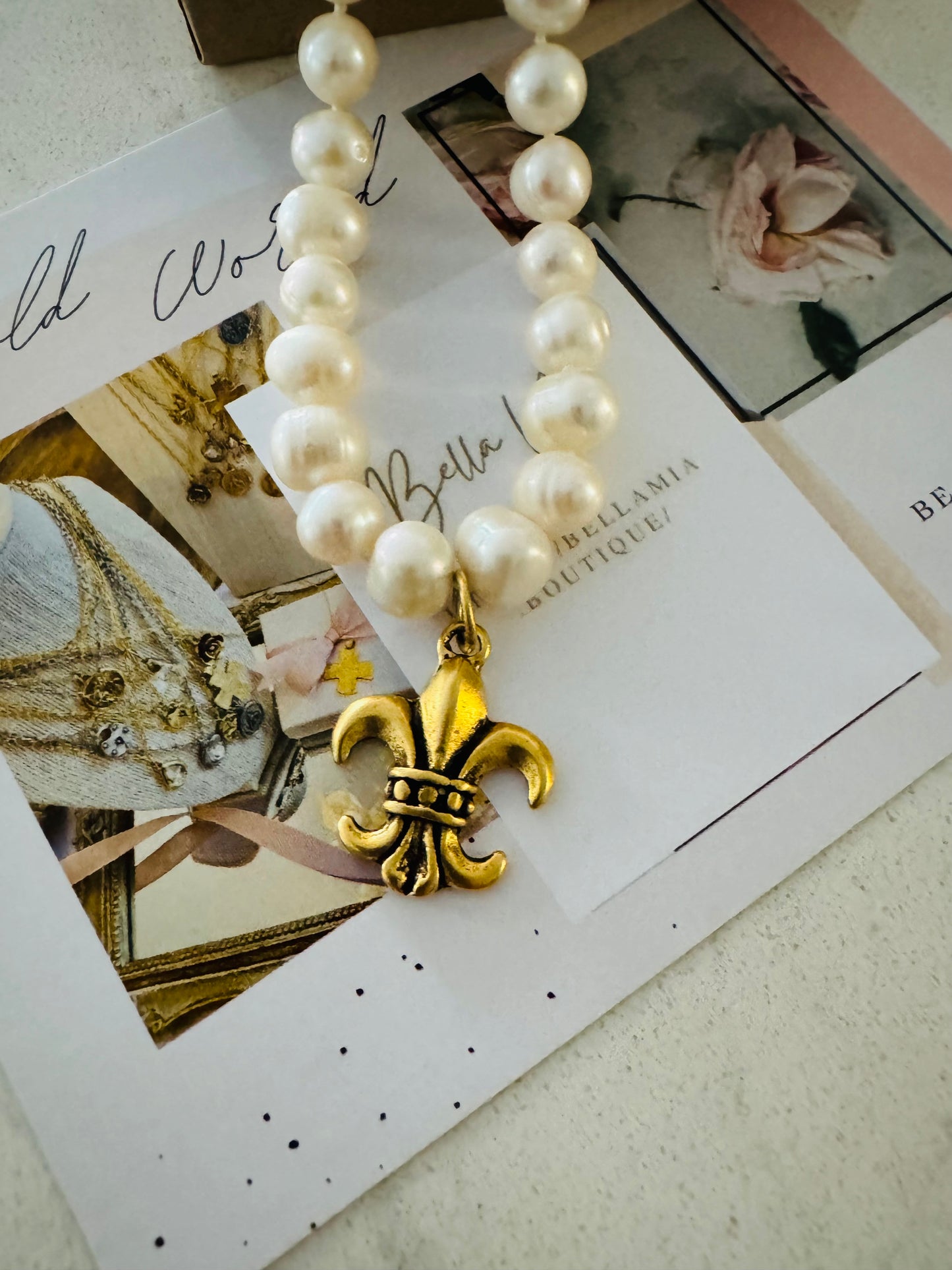 Fleur de lis Pearls