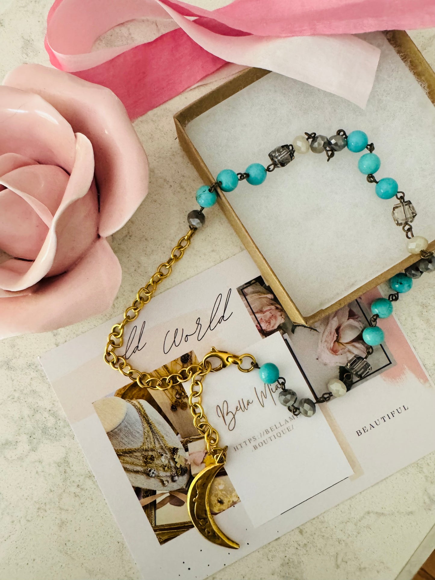 Luna Necklace