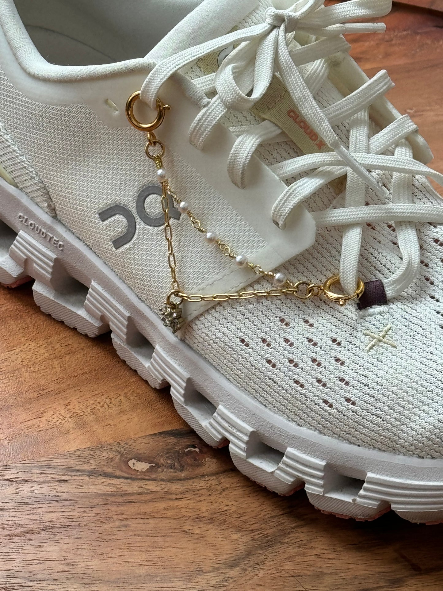 Zirconia Flower Shoe Chain