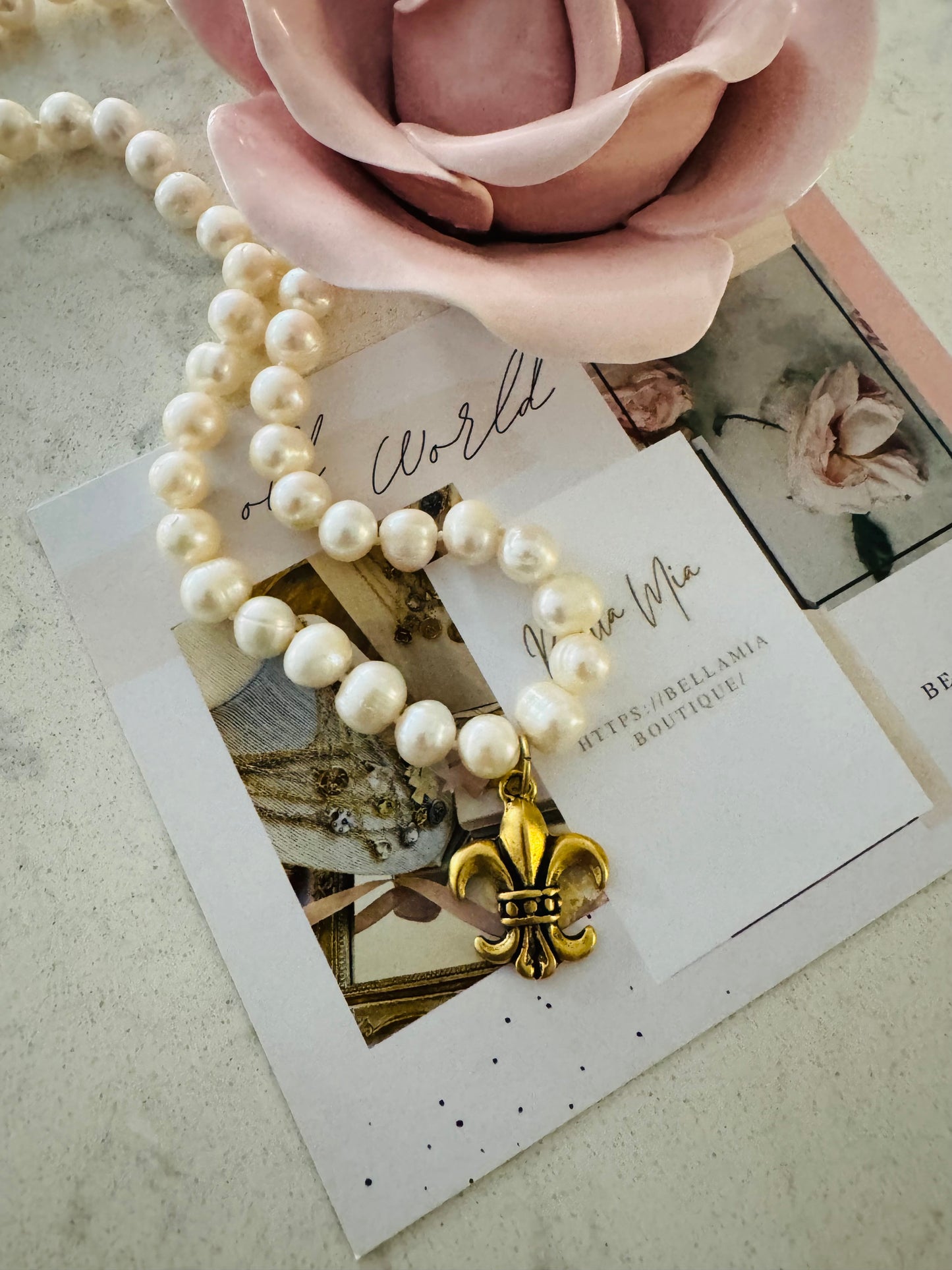 Fleur de lis Pearls