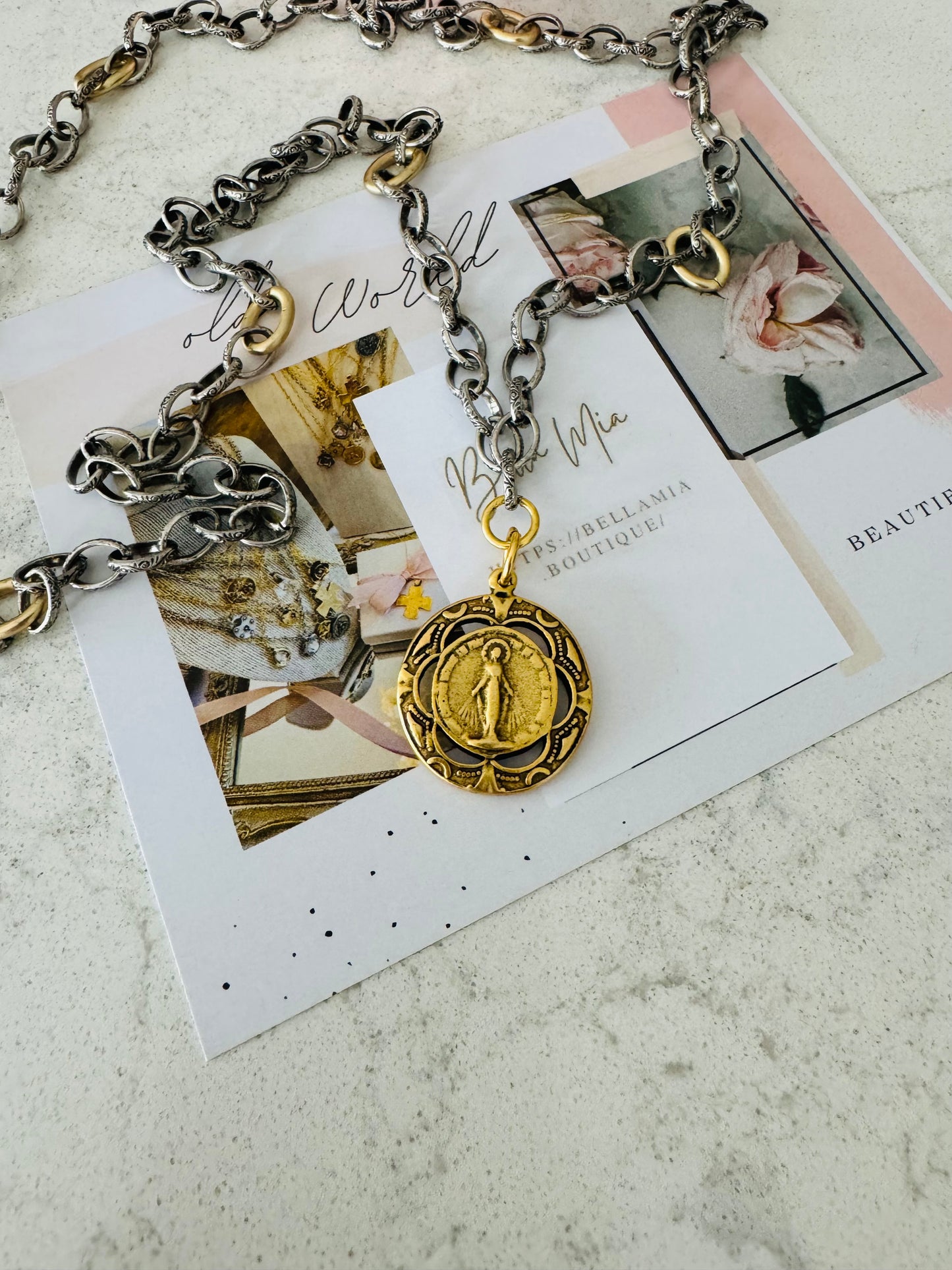 Lydia Chain Necklace