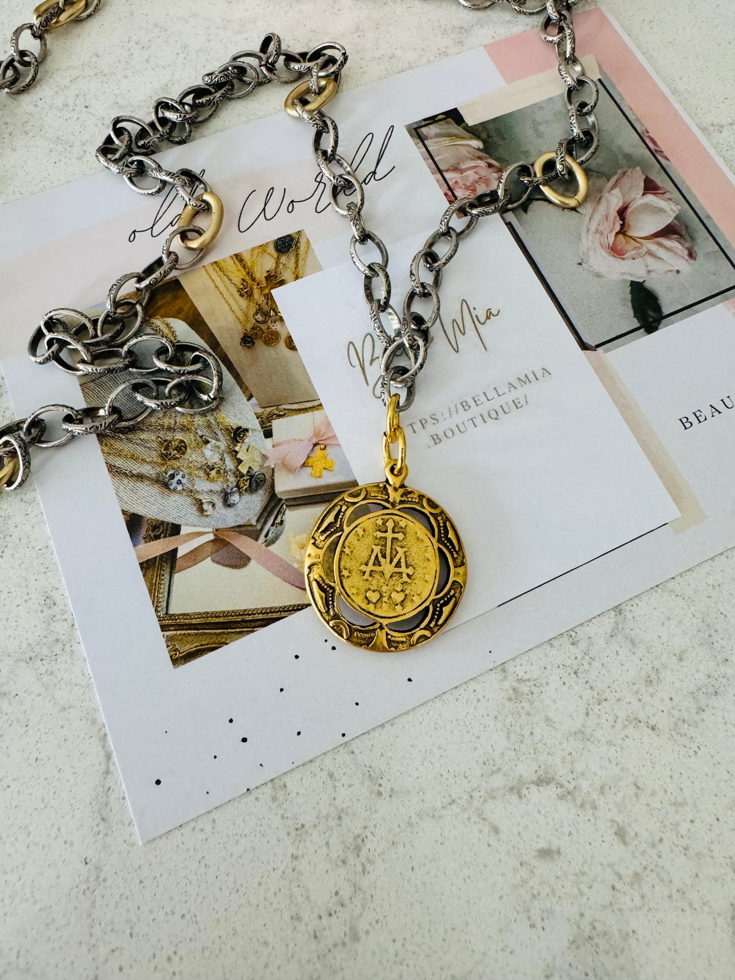 Lydia Chain Necklace