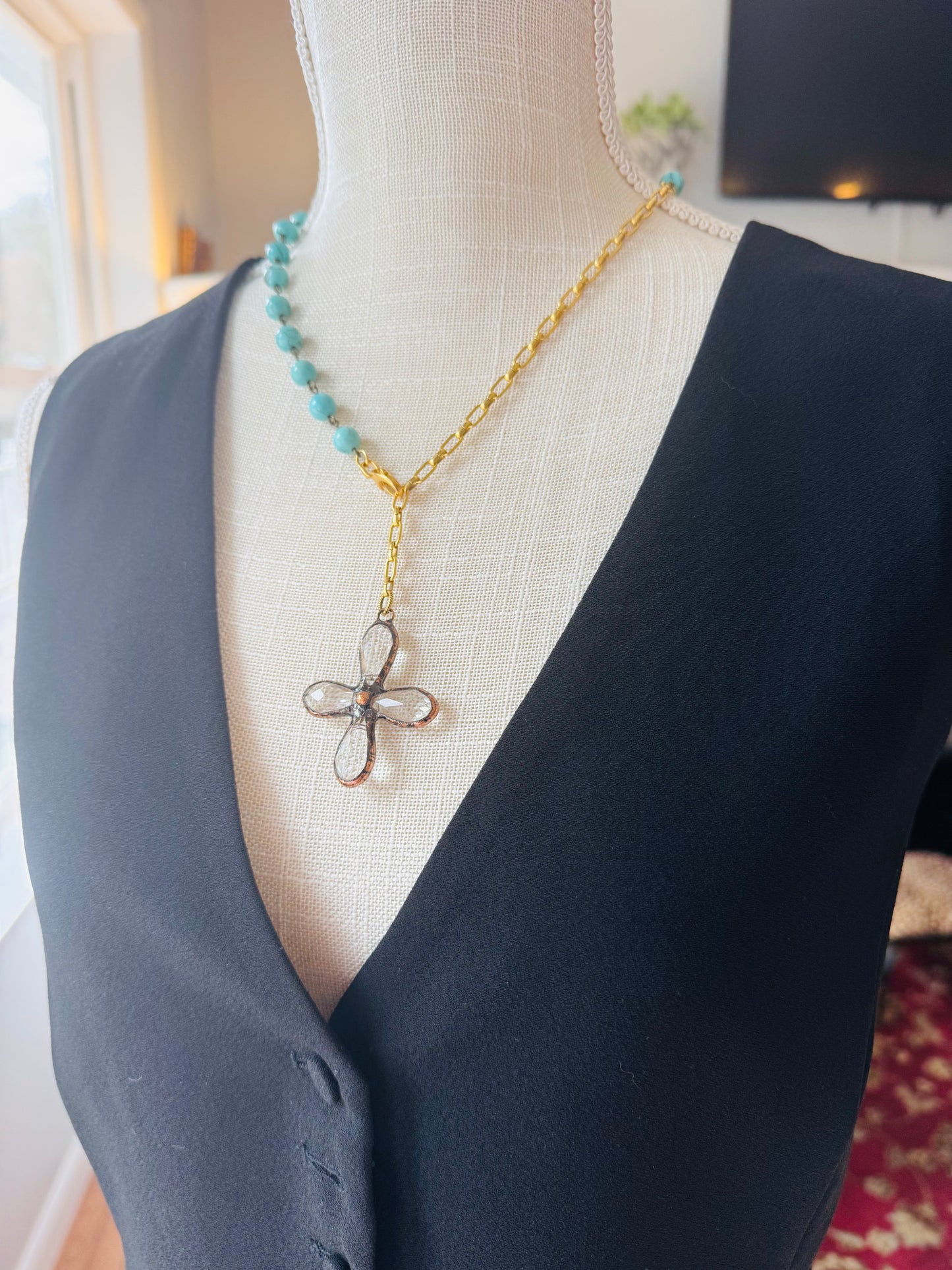 Crusita Lariat Necklace
