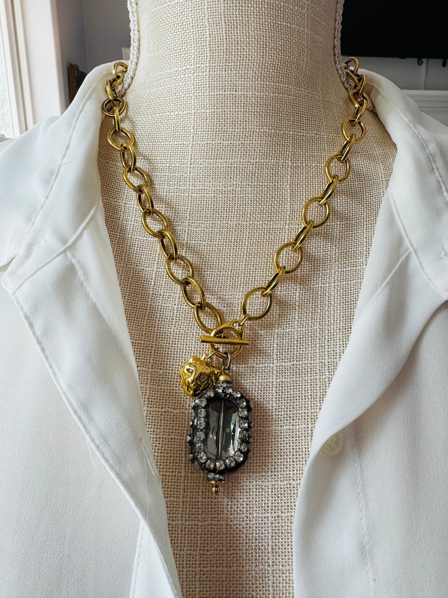 Narnia Rhinestone Necklace