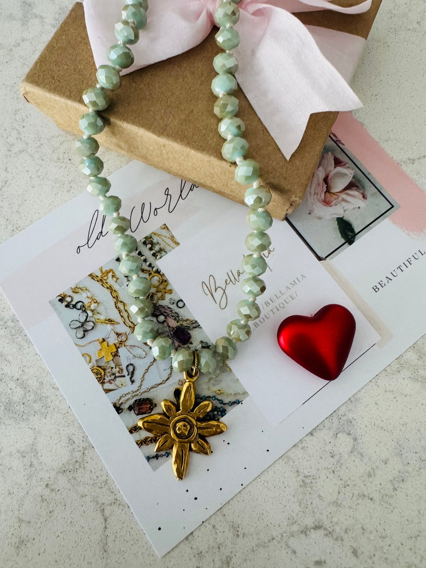 Zahara Flower Necklace