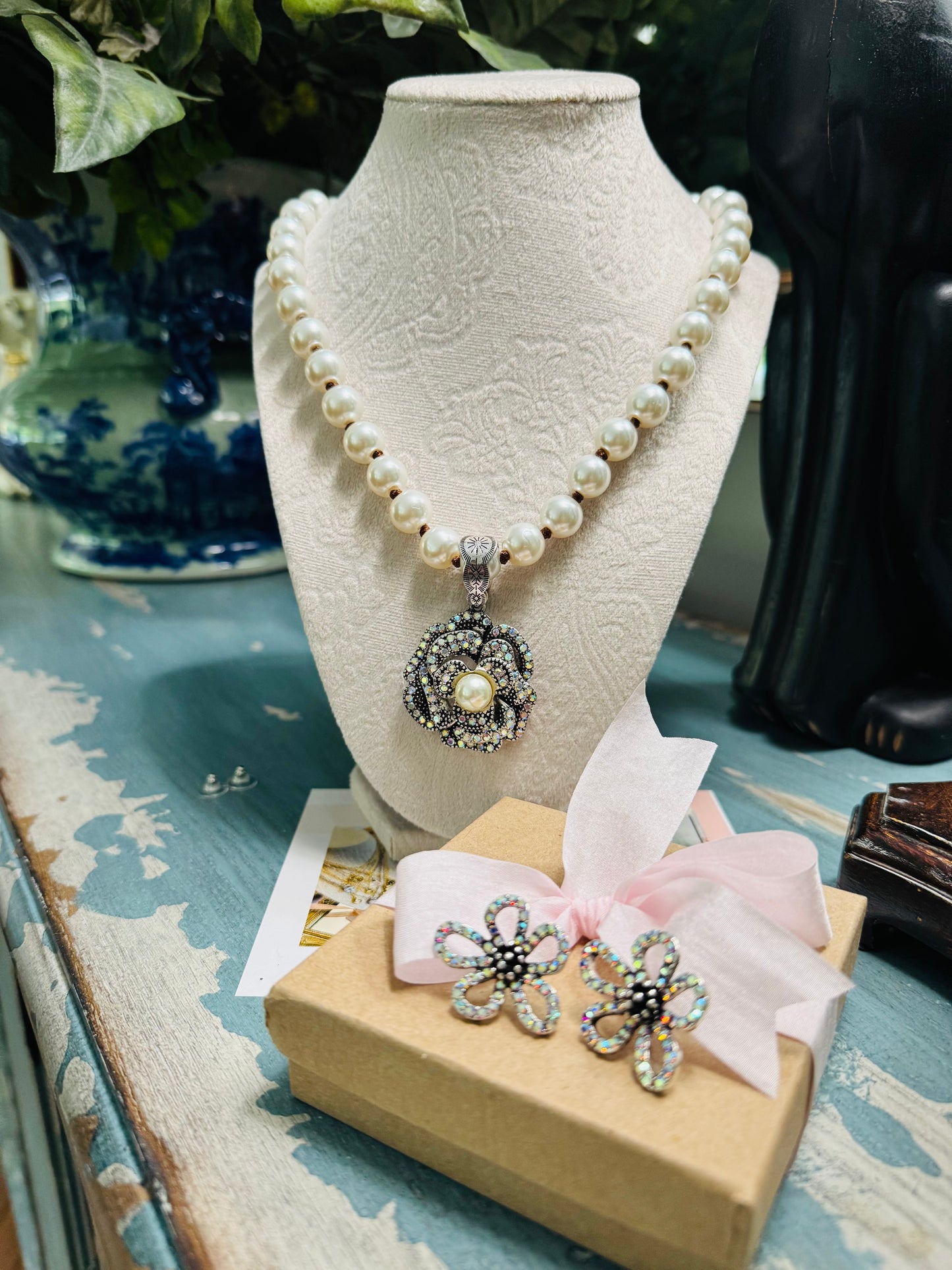 Borealis Pearl Necklace