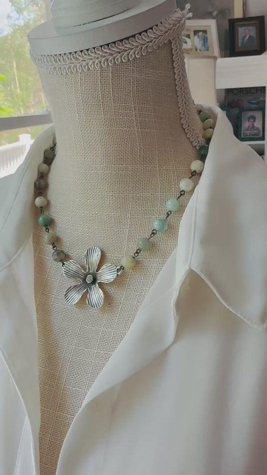 Silver Bloom Necklace